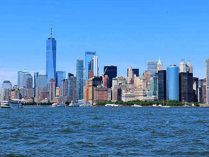 Circle Line crociera Liberty - Skyline