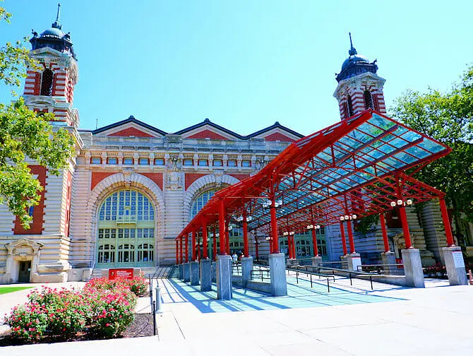 Tour di Statua della Libertà ed Ellis Island