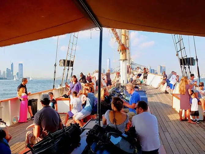 Crociera in Veliero con degustazione o musica jazz in NYC
