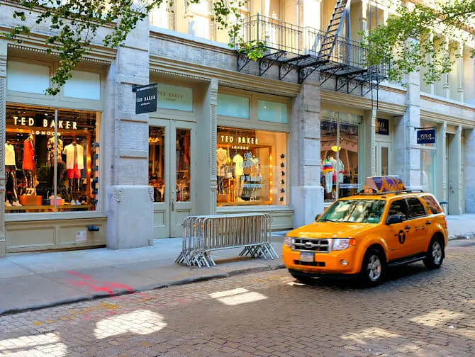 Shopping a SoHo