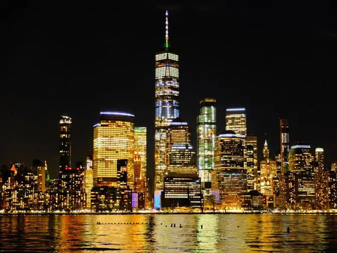 Freedom Tower / One World Trade Center - Notte