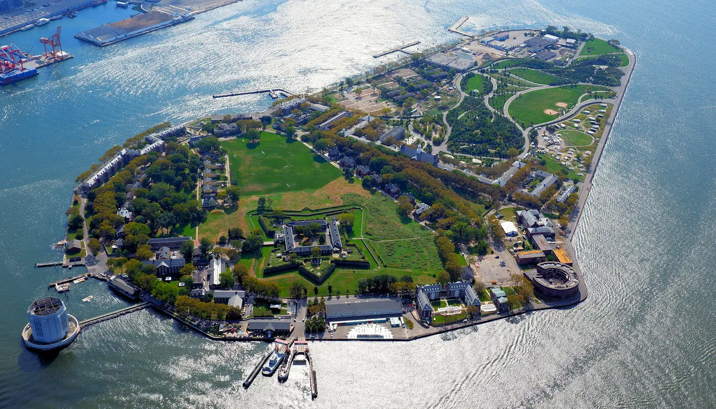 Cosa vedere a Governors Island - Veduta aerea