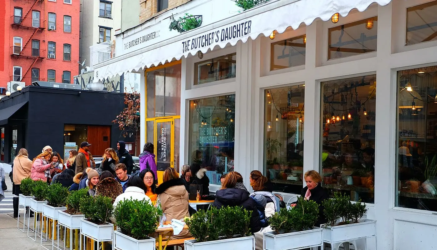 Ristoranti vegetariani a New York - The Butcher's Daughter Terrazza