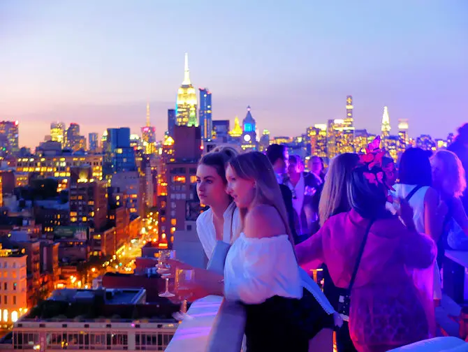 I migliori rooftop bar di New York - The Roof tramonto