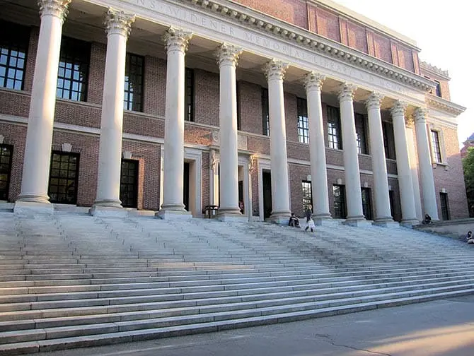 Da New York a Boston gita di un giorno in bus - Harry Elkins Widener Memorial Library