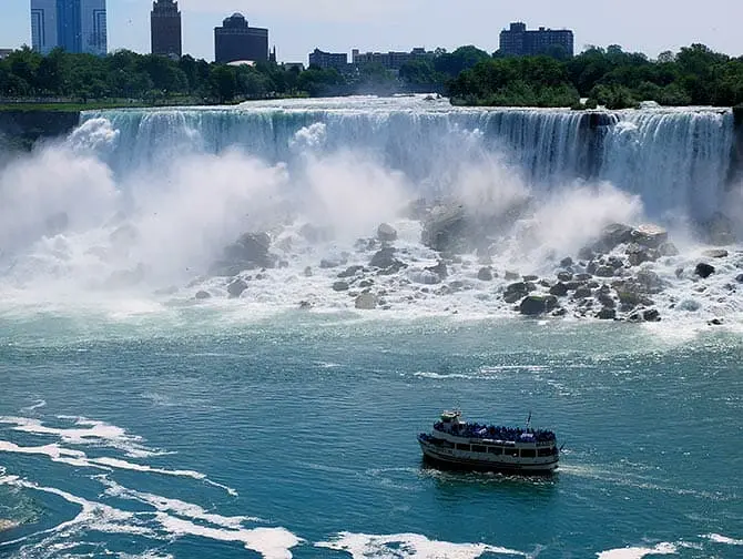 Da New York alle Cascate del Niagara - Giro in battello