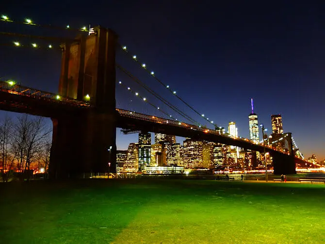 Brooklyn Bridge Park a New York - Brooklyn Bridge