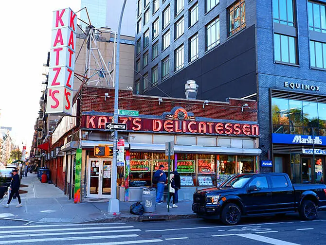 Cosa vedere nel Lower East Side - Katz's Deli
