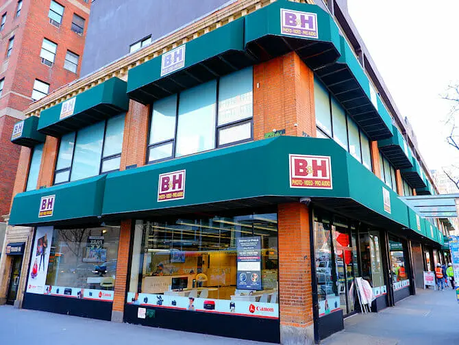 Elettronica e gadget a New York - B&H