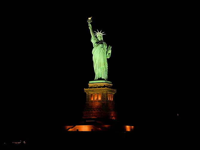 Crociera natalizia a New York - Statua della Libertà