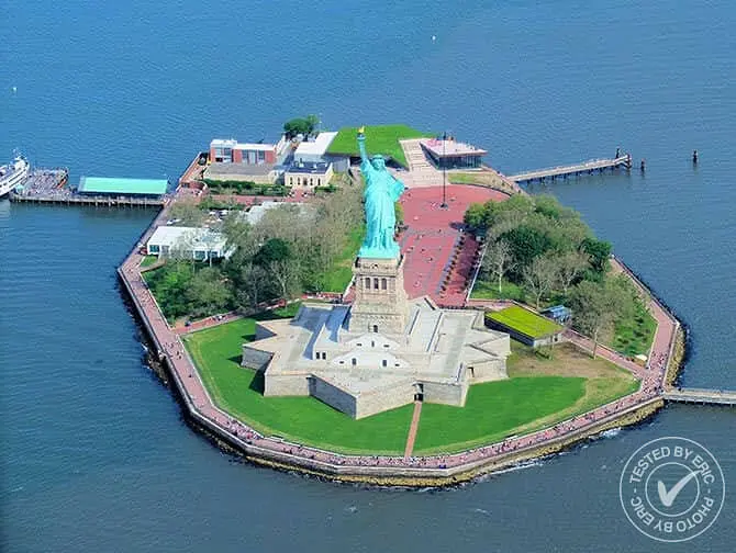 Giro in elicottero a New York - Statua della Libertà