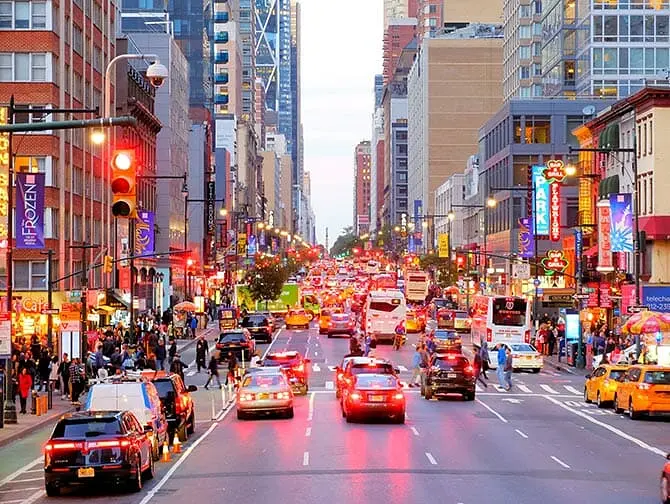 Autobus turistico a New York - 8th Avenue