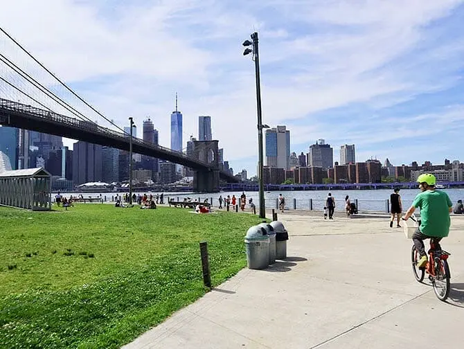 Viaggio eco-friendly a New York - Andare in Bicicletta a Brooklyn