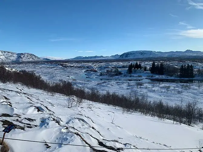 Fermata in Islanda alla volta di New York Thingvellir