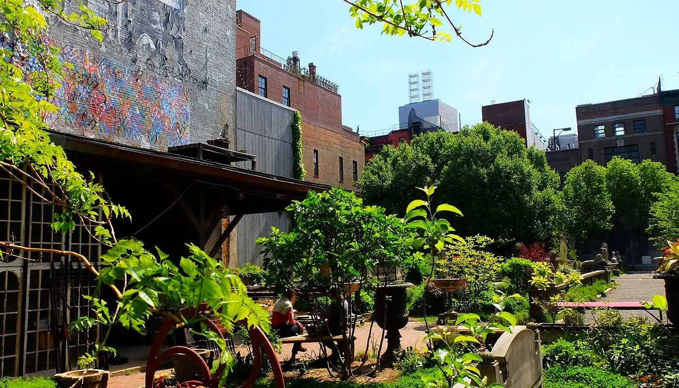 Parchi a New York - Elizabeth Street Garden
