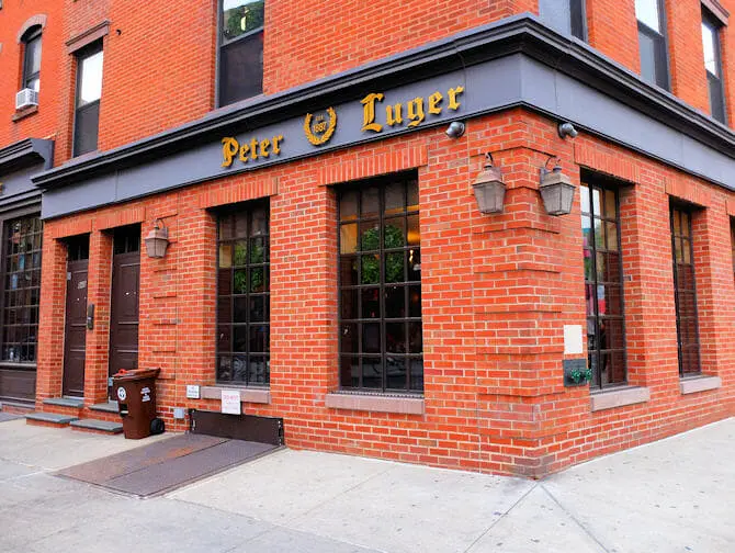 Migliori steakhouse a New York - Peter Luger