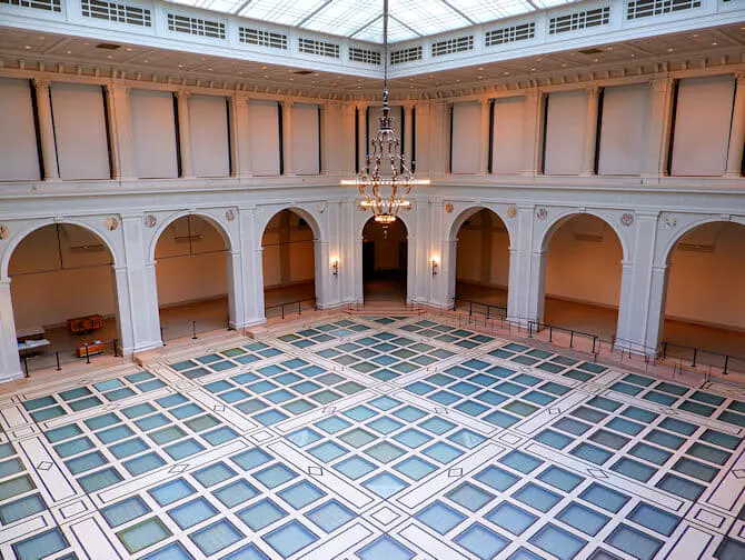 Brooklyn Museum a New York - Beaux Arts