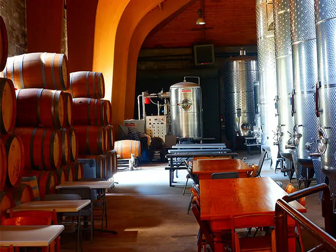 Tour di cantine con degustazione da New York - Produzione di vino