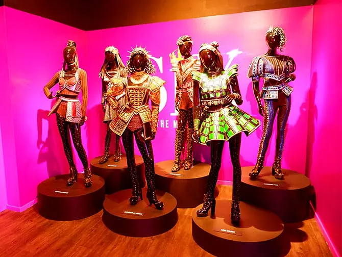 Museum of Broadway a New York - Costumi