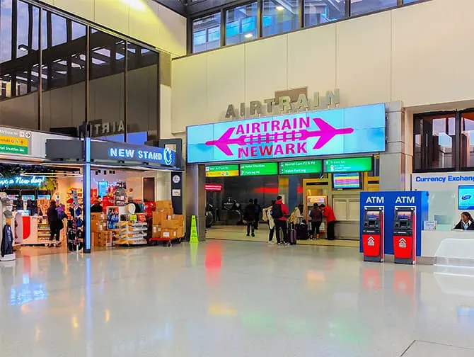 Newark Liberty International Airport Newark Aeroporto AirTrain