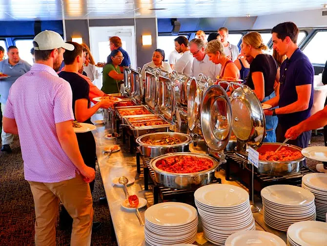 Ristoranti a New York - Crociera con cena