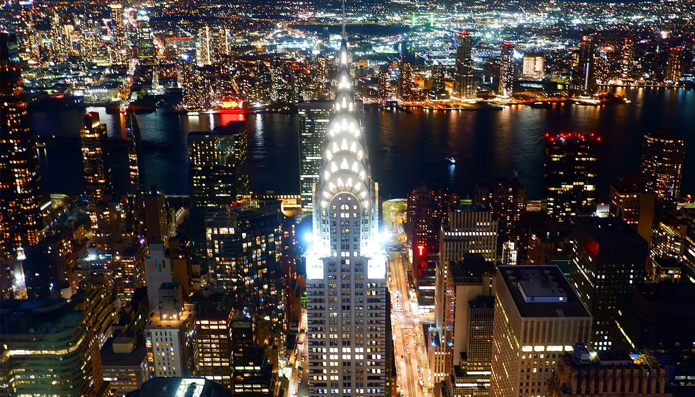 Chrysler Building a New York - Notte