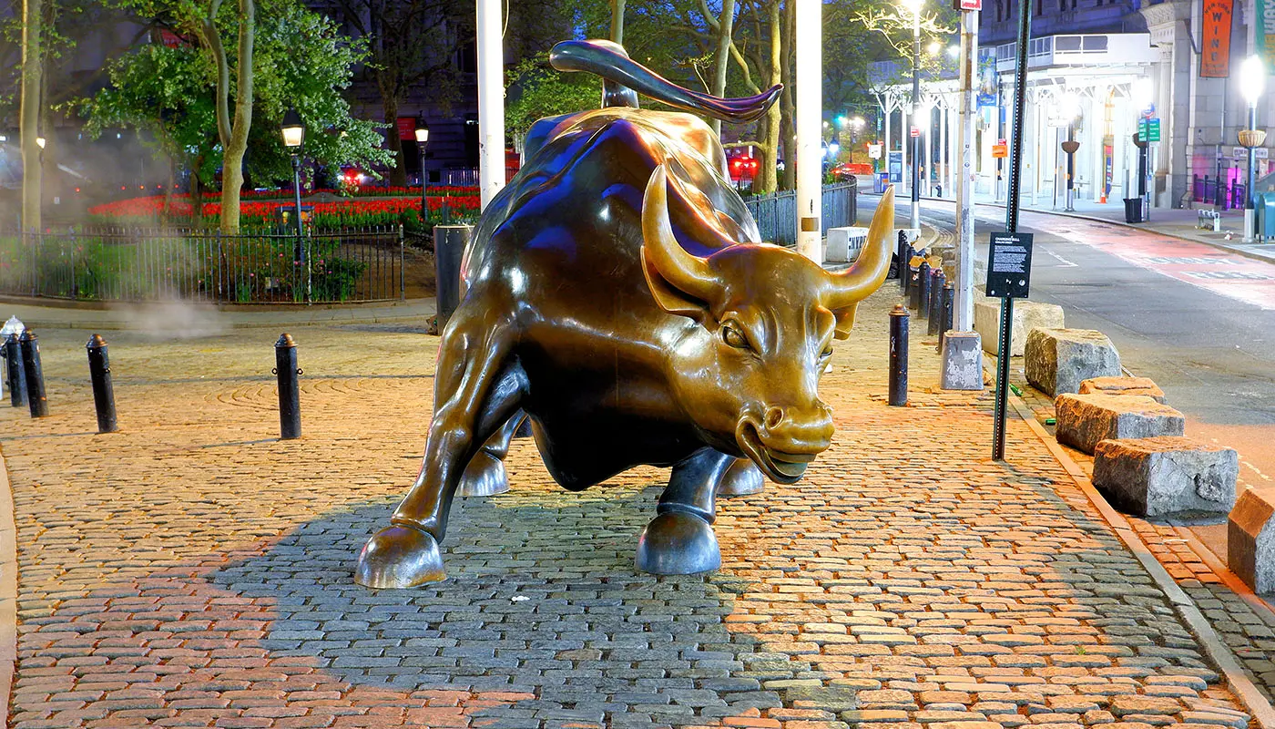La statua del Charging Bull New York - Il toro di Wall Street