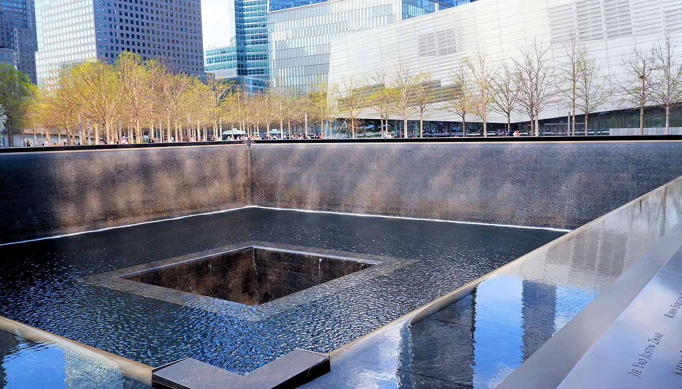 Itinerario di 7 giorni a New York - Visita il 9/11 Memorial