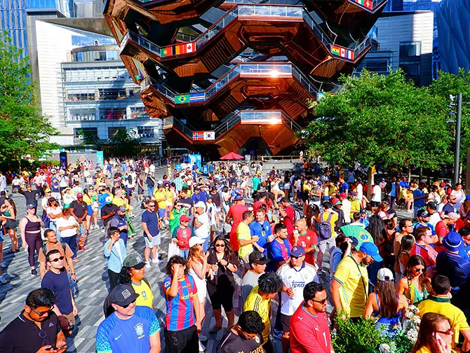 Coppa del Mondo 2026 a New York - Festa per vedere la partita